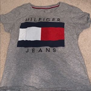 Tommy Hilfiger tee
